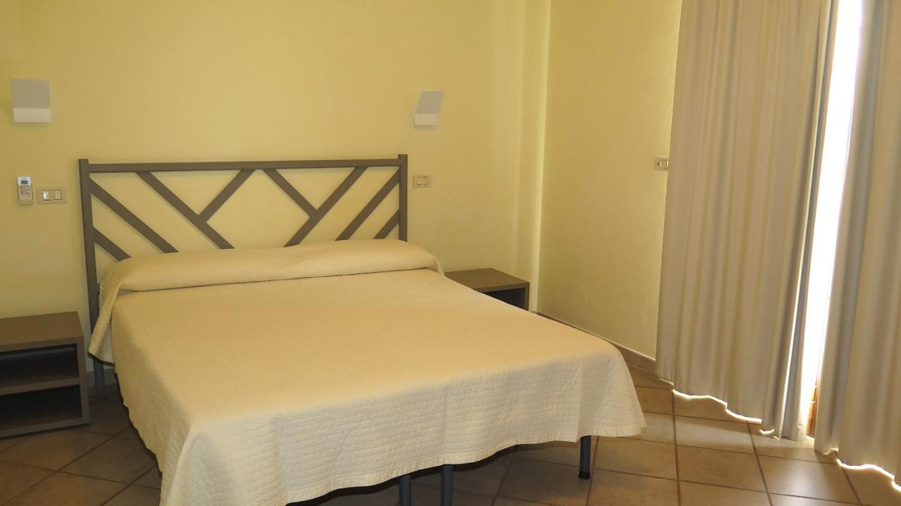 Residenza Turistico Alberghiera Corallo Castiglione della Pescaia Exterior foto